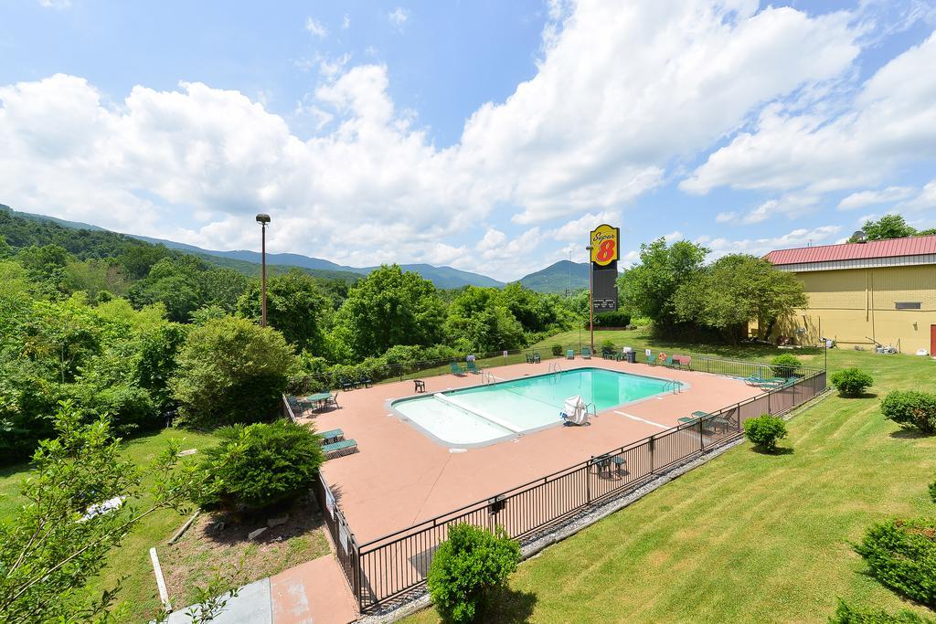 Super 8 By Wyndham Caryville Tn Ngoại thất bức ảnh