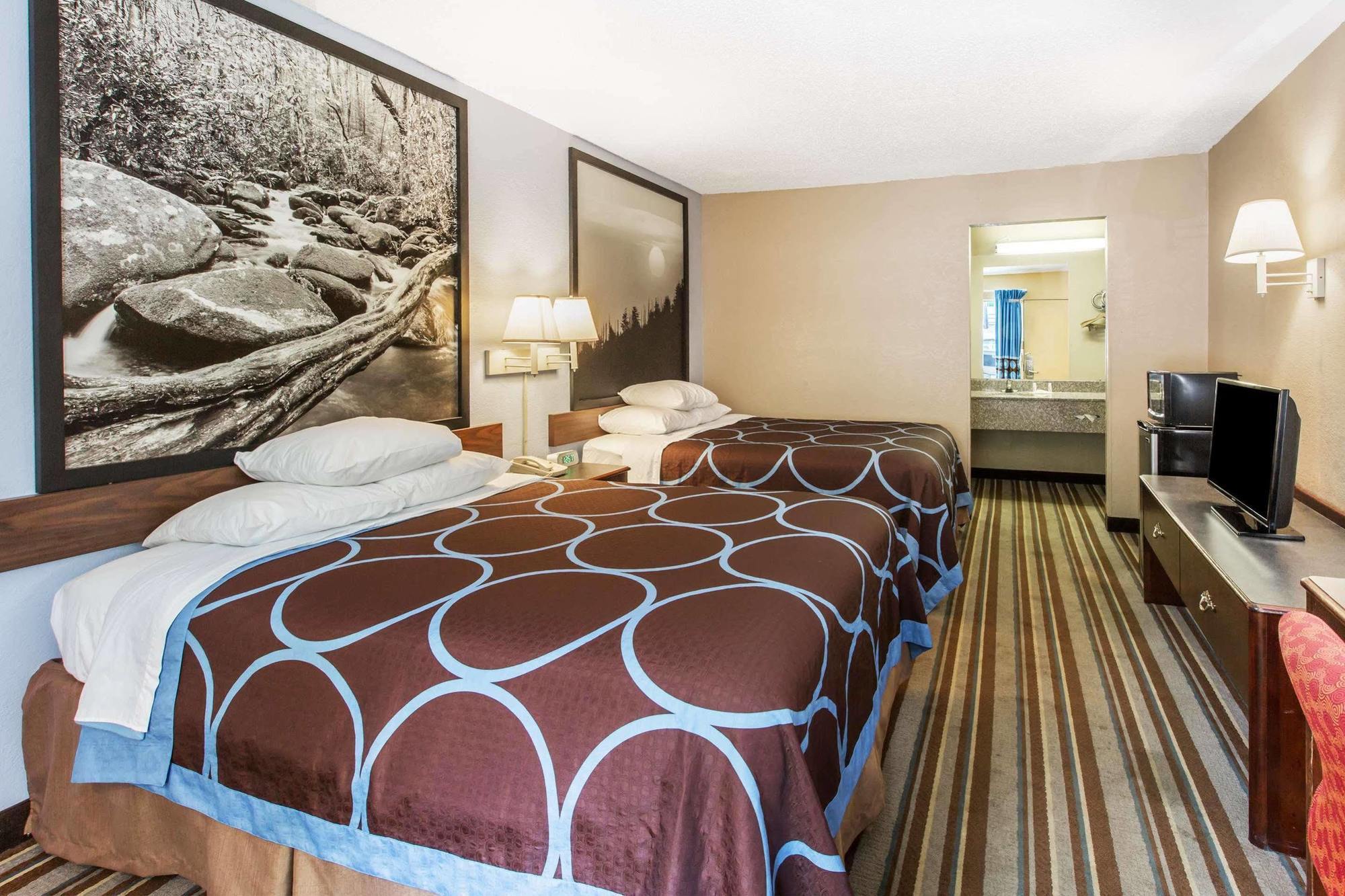 Super 8 By Wyndham Caryville Tn Ngoại thất bức ảnh