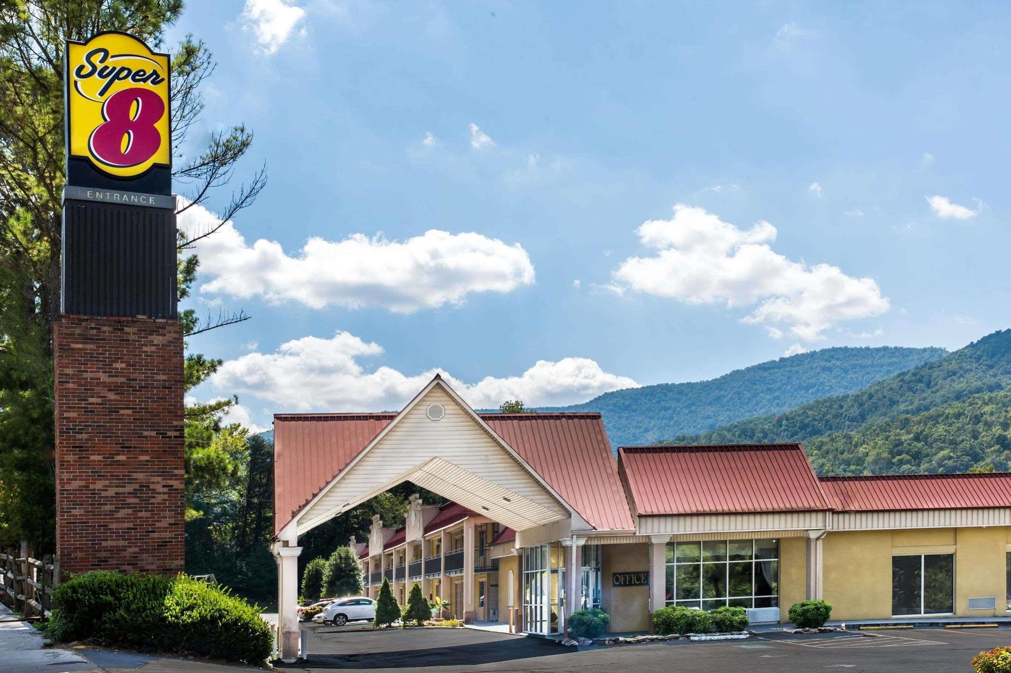 Super 8 By Wyndham Caryville Tn Ngoại thất bức ảnh